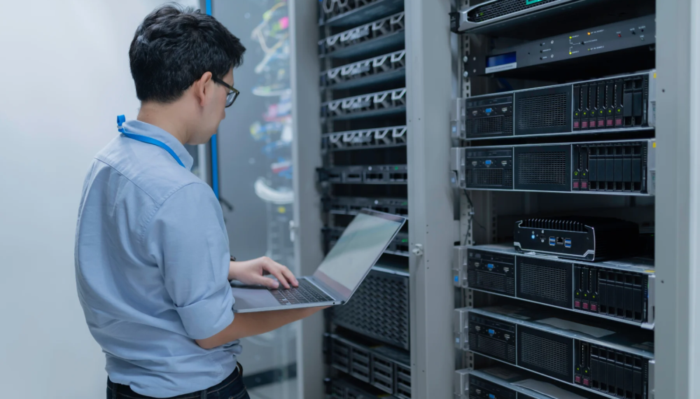 xpronetworks_server_management